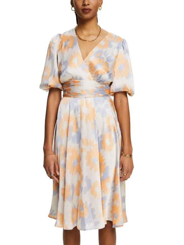 esprit-kleid-024ee1e343-damen-kleid-l-ssige-passform-f-llt-gro-aus image 1