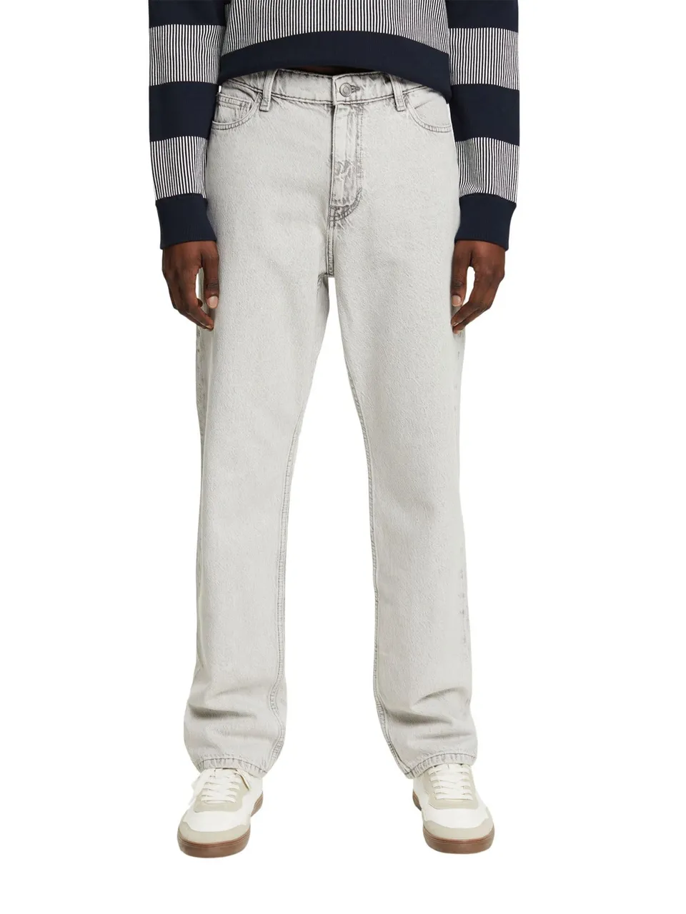 esprit-034ee2b317-herren-jeans-klassische-5-pocket-denim-mit-bequemer-passform image 1