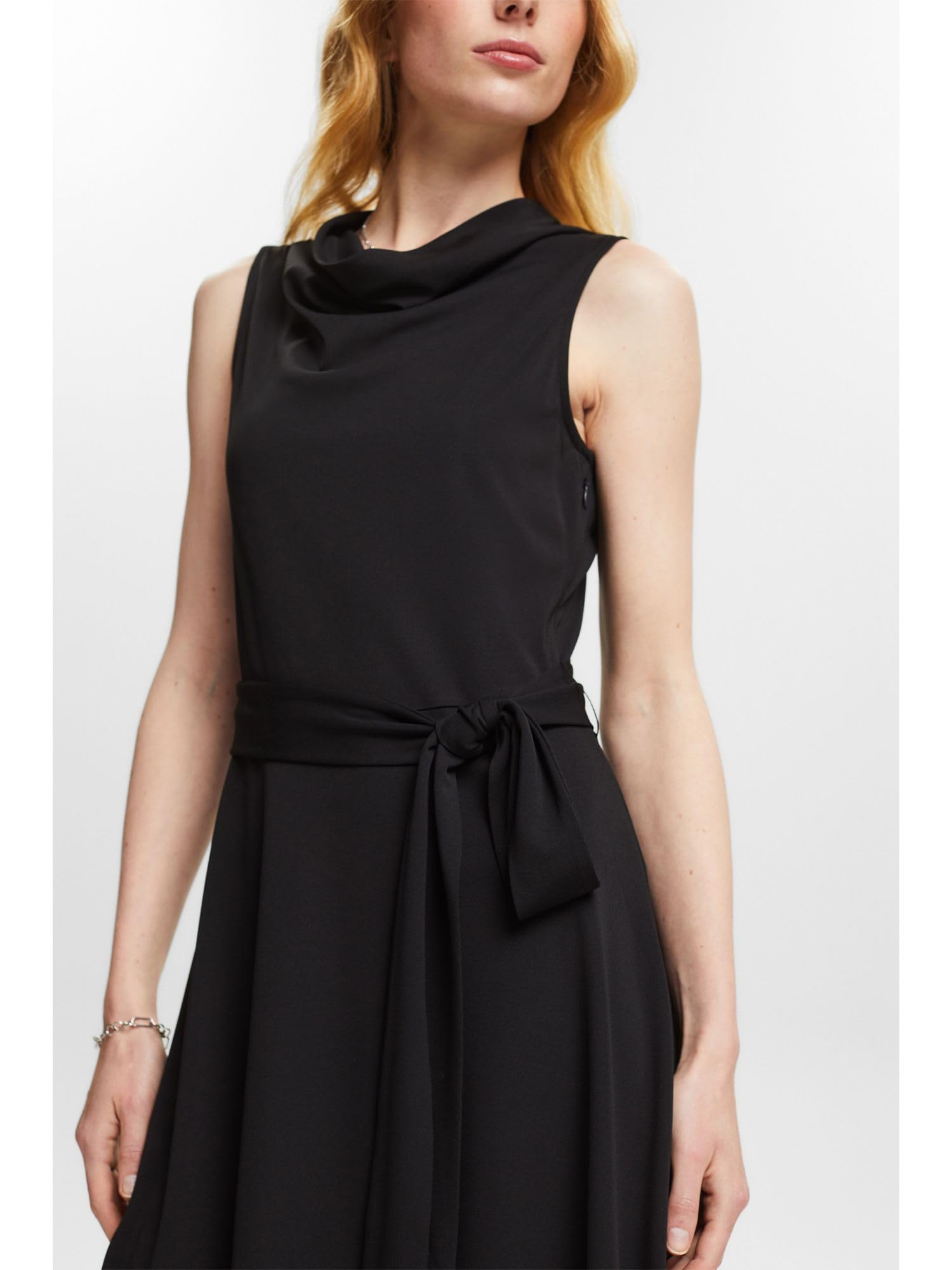 esprit-044ee1e391-damen-kleid-1er-pack-femininer-schnitt-normal-ausfallend image 4