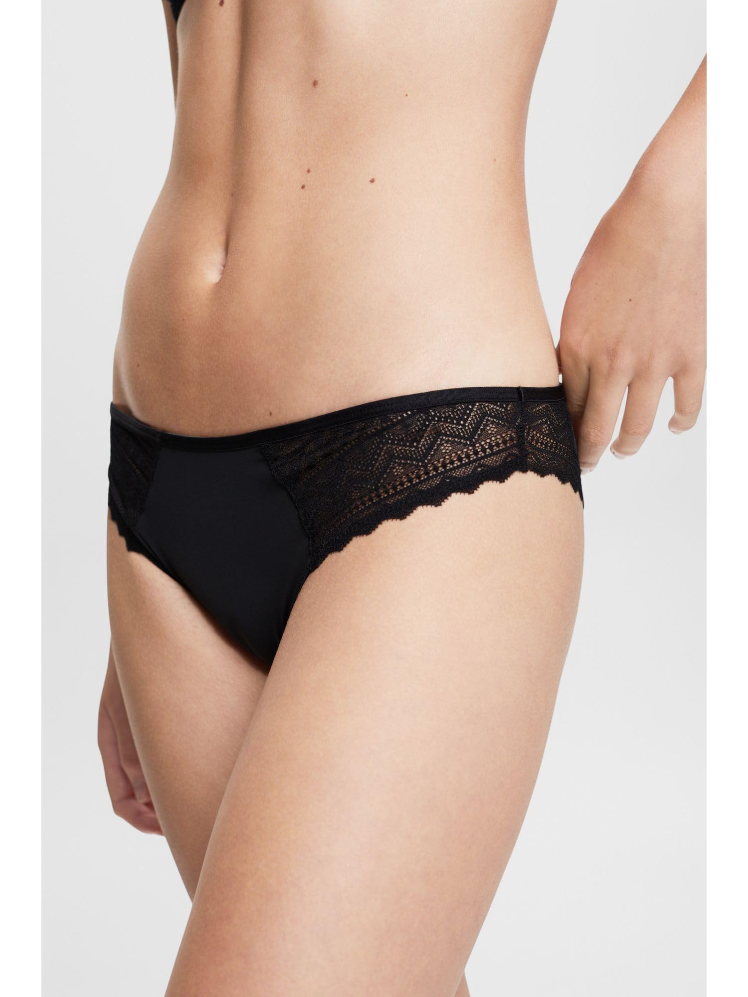 esprit-everyday-lace-rcs-brazilian-slip-damen-slip-mit-recycelter-spitze image 4