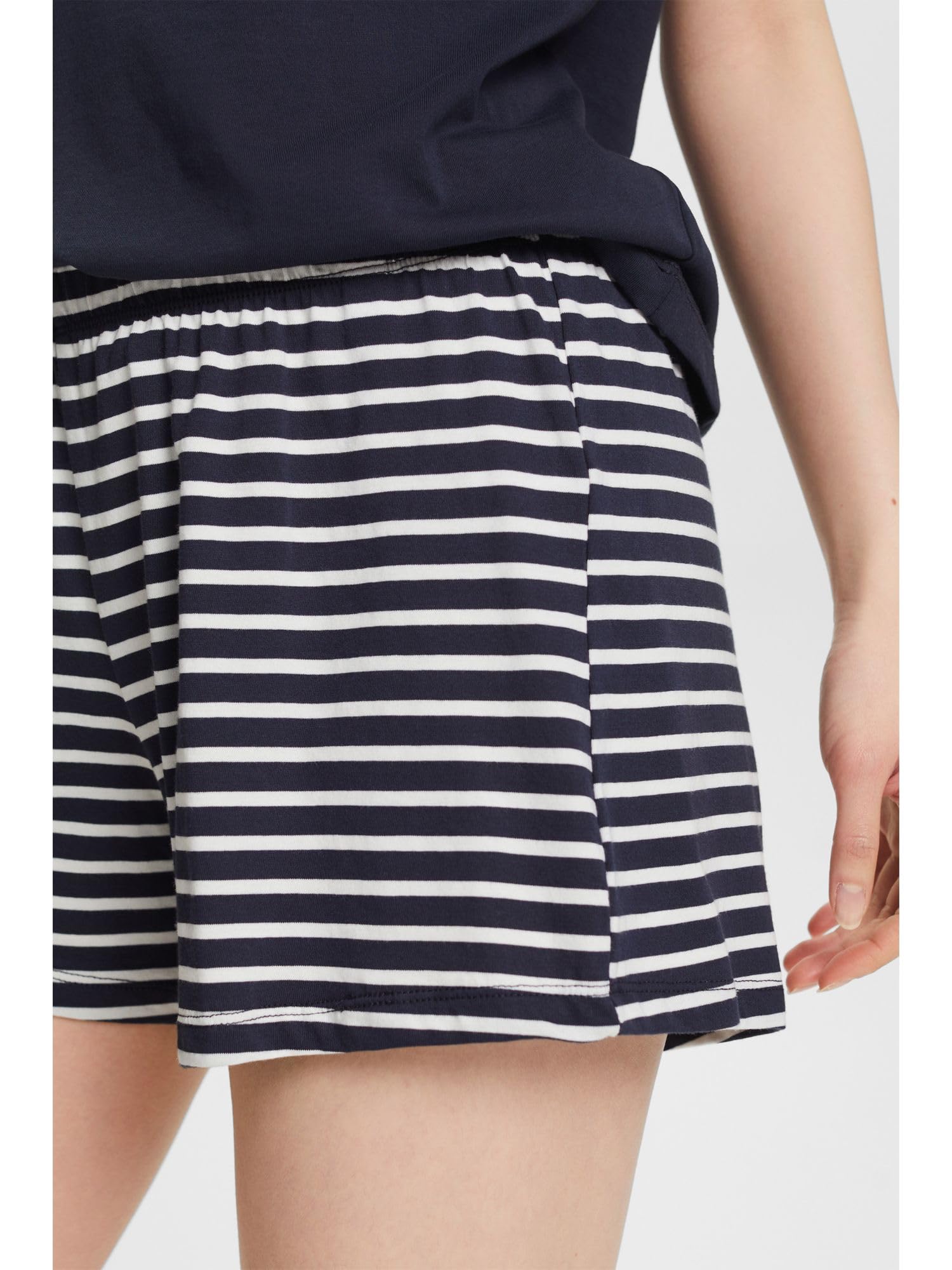 esprit-mia-damen-pyjamaset-mit-kurzarm-shirt-und-shorts-schlafanzug-set-f-r-warm image 4