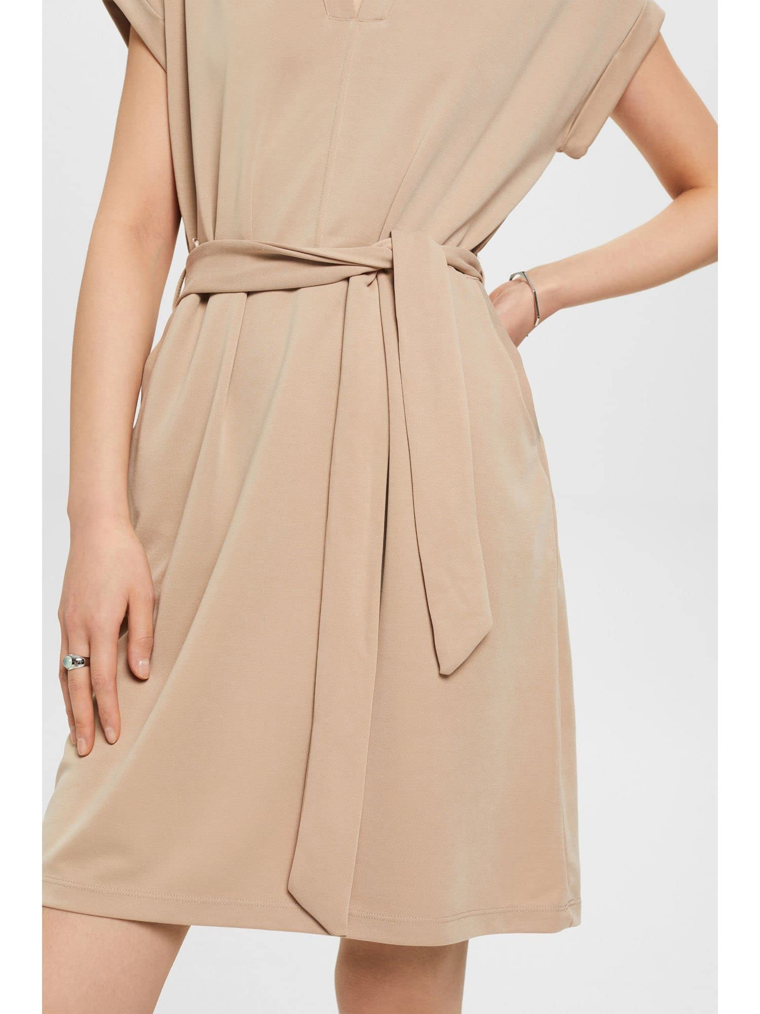 esprit-damen-kleid-993ee1e303-elegantes-kleid-mit-schmeichelhaftem-schnitt image 4