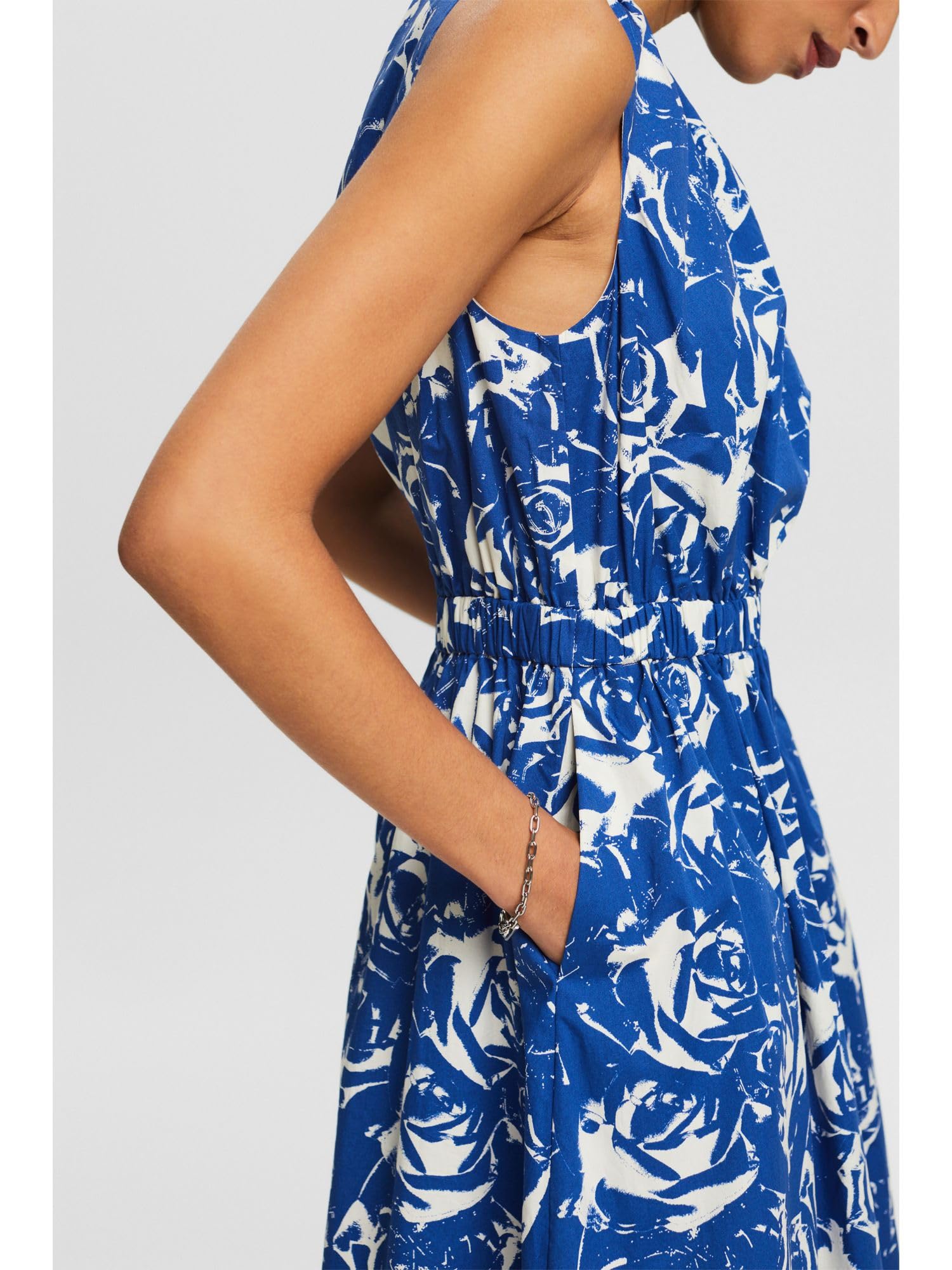 esprit-024ee1e324-damen-kleid-markenkleid-der-esprit-kleider-kollektion-zum-outl image 4