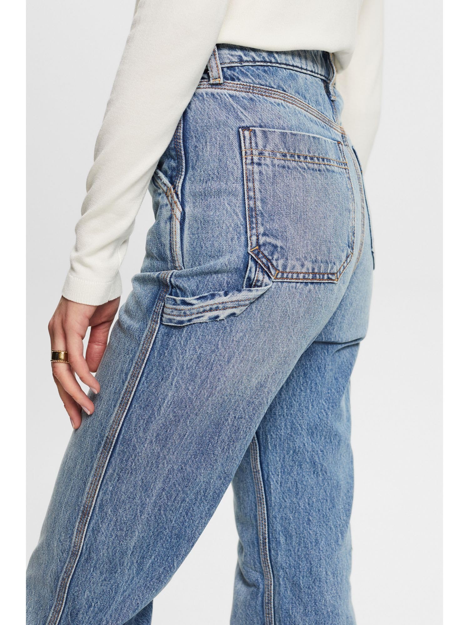 esprit-083ee1b355-damen-jeans-klassische-5-pocket-jeans-mit-bequemer-passform image 4