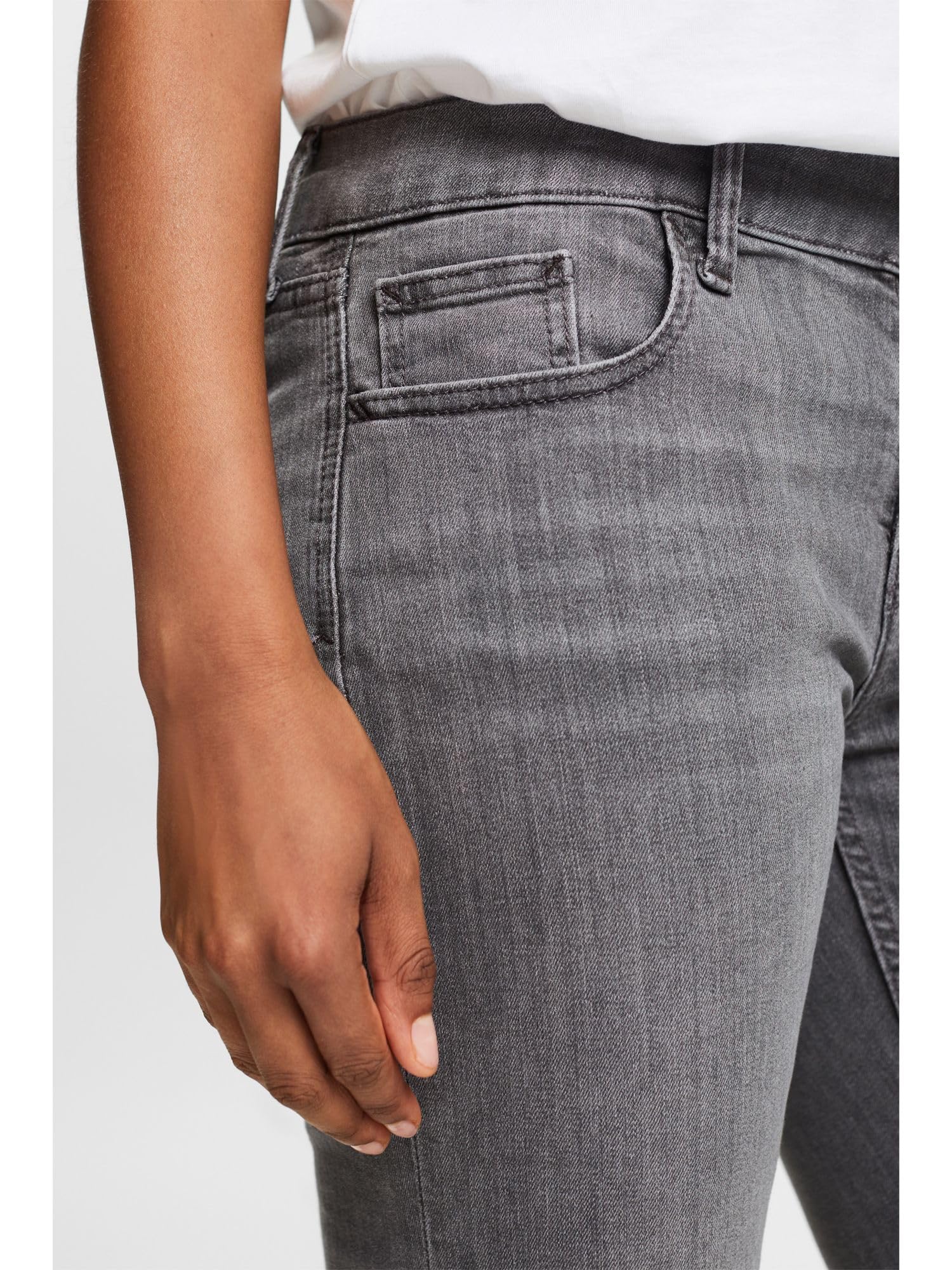 esprit-993ee1b384-damenmode image 4