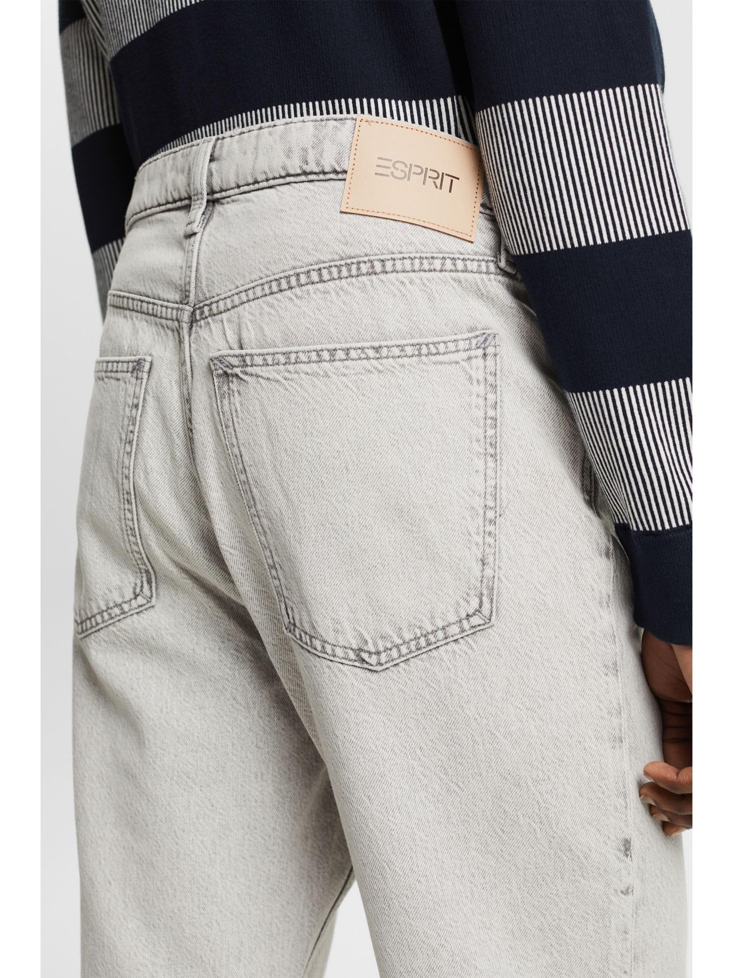 esprit-034ee2b317-herren-jeans-klassische-5-pocket-denim-mit-bequemer-passform image 4