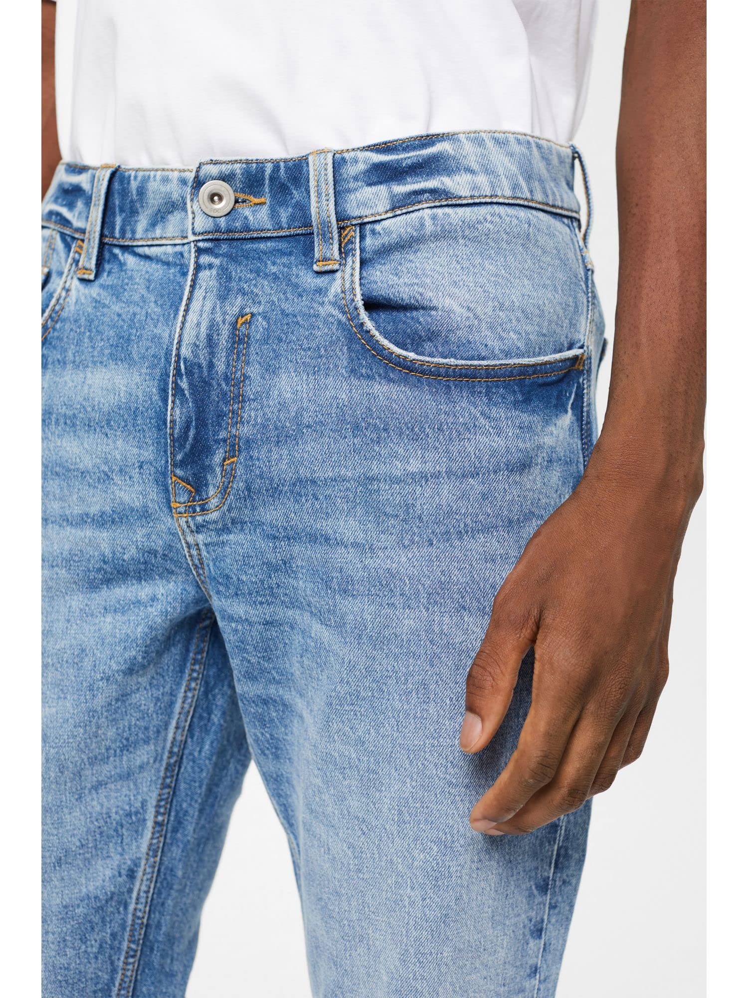 esprit-premium-denim-herren-jeans image 4