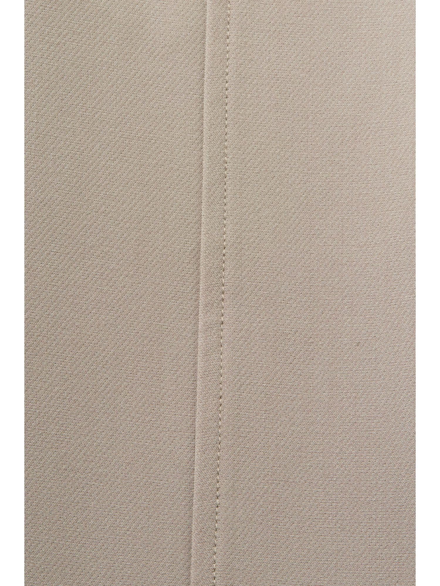 esprit-083ee1b419-damenhose-bequeme-damenjeans-mit-klassischem-schnitt image 5