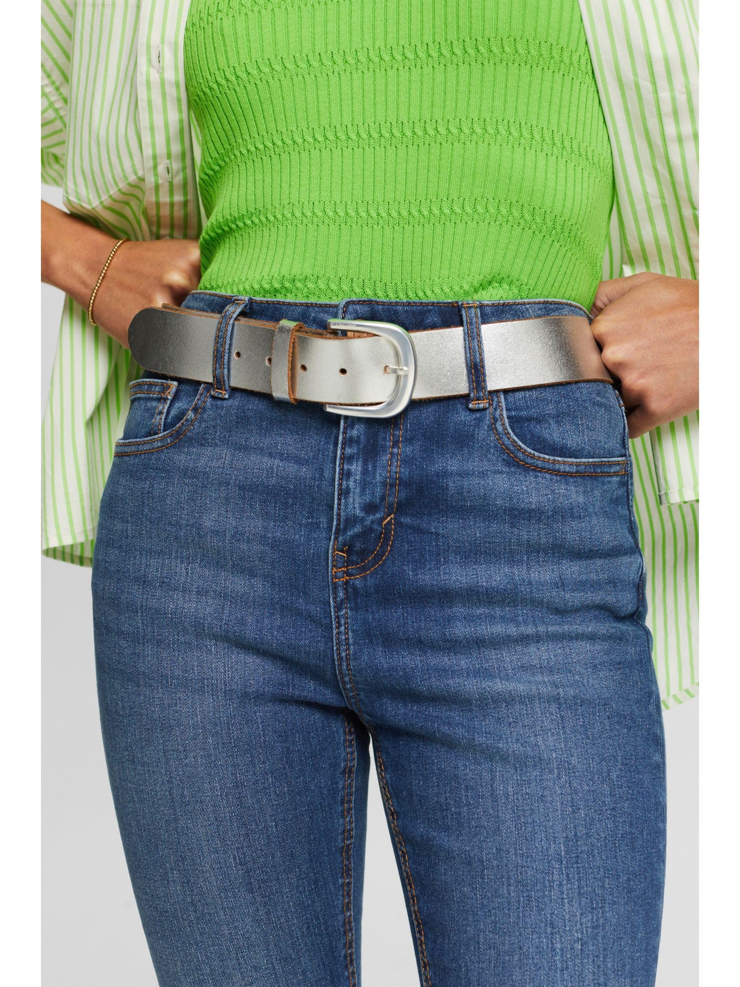 esprit-993ee1b377-damen-jeans-bequeme-passform-mit-klassischem-design image 4